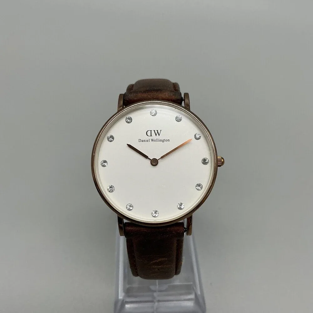 Daniel Wellington Womens Watch 34mm Gold Tone Brown Leather Band New Battery